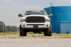 Dodge Ram 2500 Suspension Lift Kit - Rough Country - 3 Inch Lift Kit | M1 | V2 Monotube Shocks - '03-'10